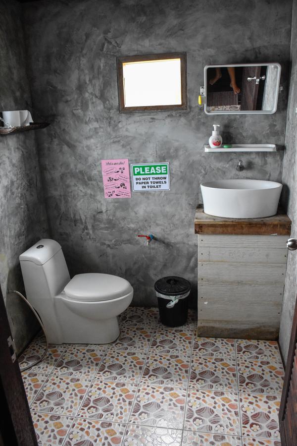 Love Station Hostel Baan Tai Room photo